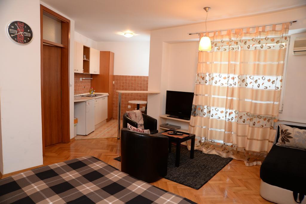 Exclusive Central Apartments Skopje Exterior foto